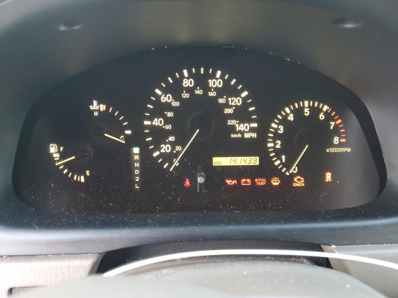 2001 Lexus RX - Image 9