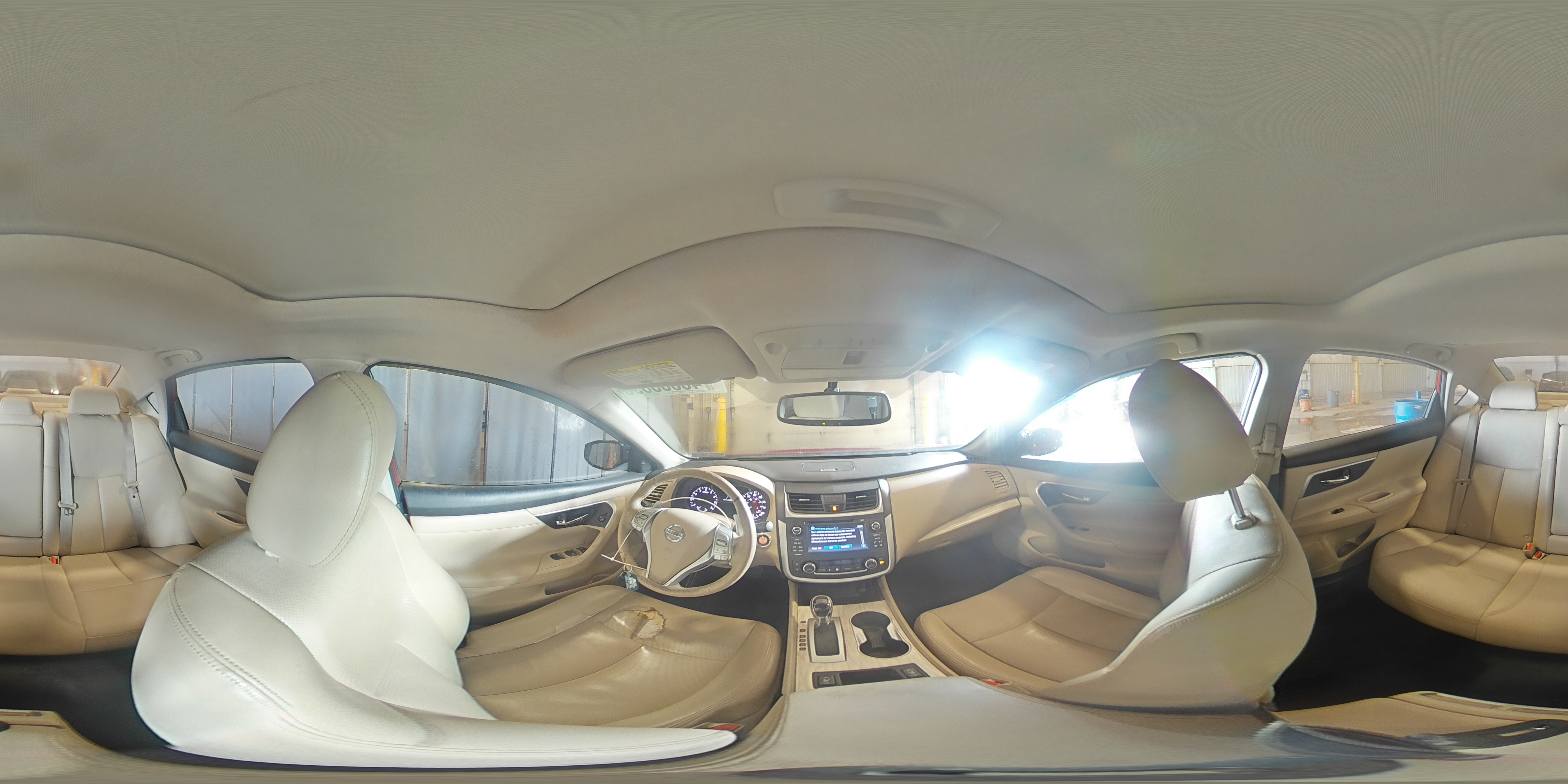 2016 Nissan Altima - Image 14