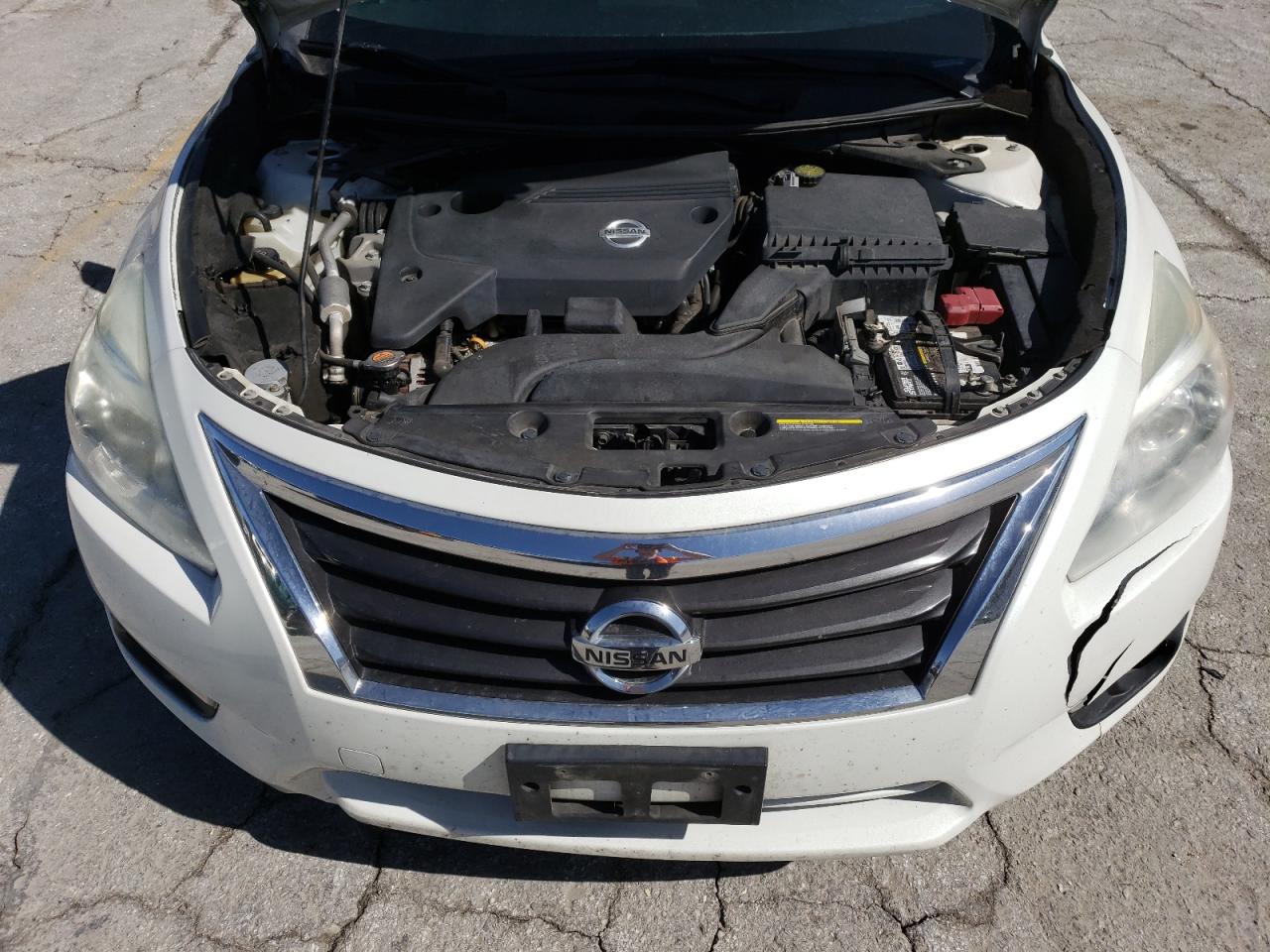 2015 Nissan Altima - Image 11