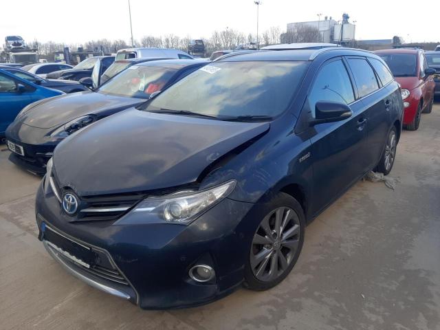 2015 TOYOTA AURIS EXCE