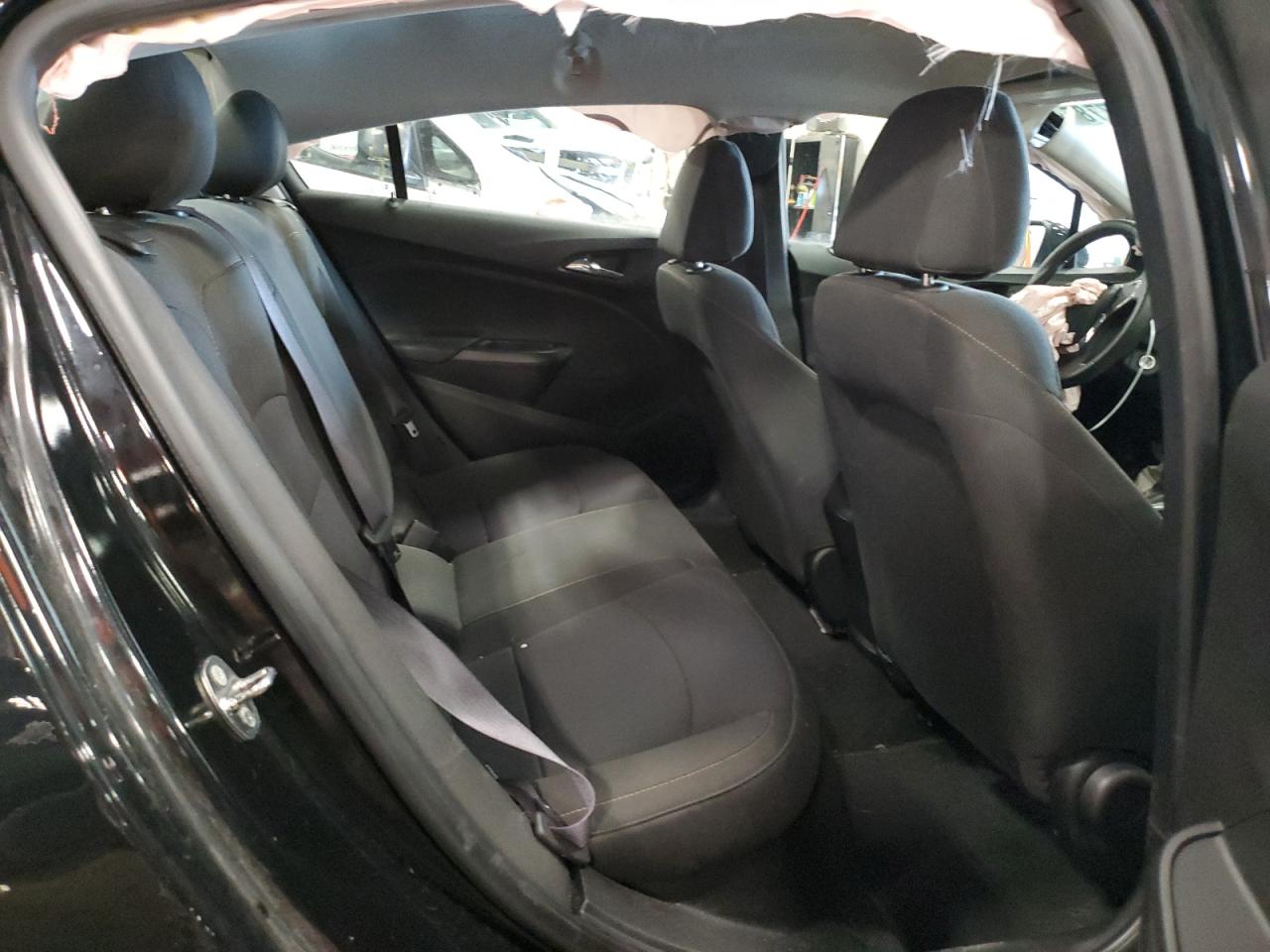 2017 Chevrolet Cruze - Image 10