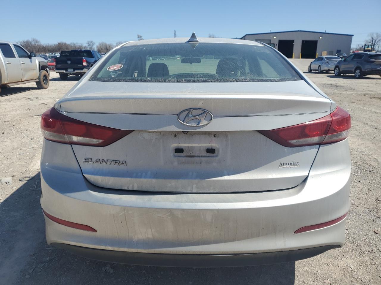 2018 Hyundai Elantra - Image 6