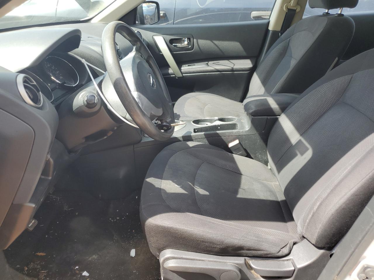 2011 Nissan Rogue - Image 7