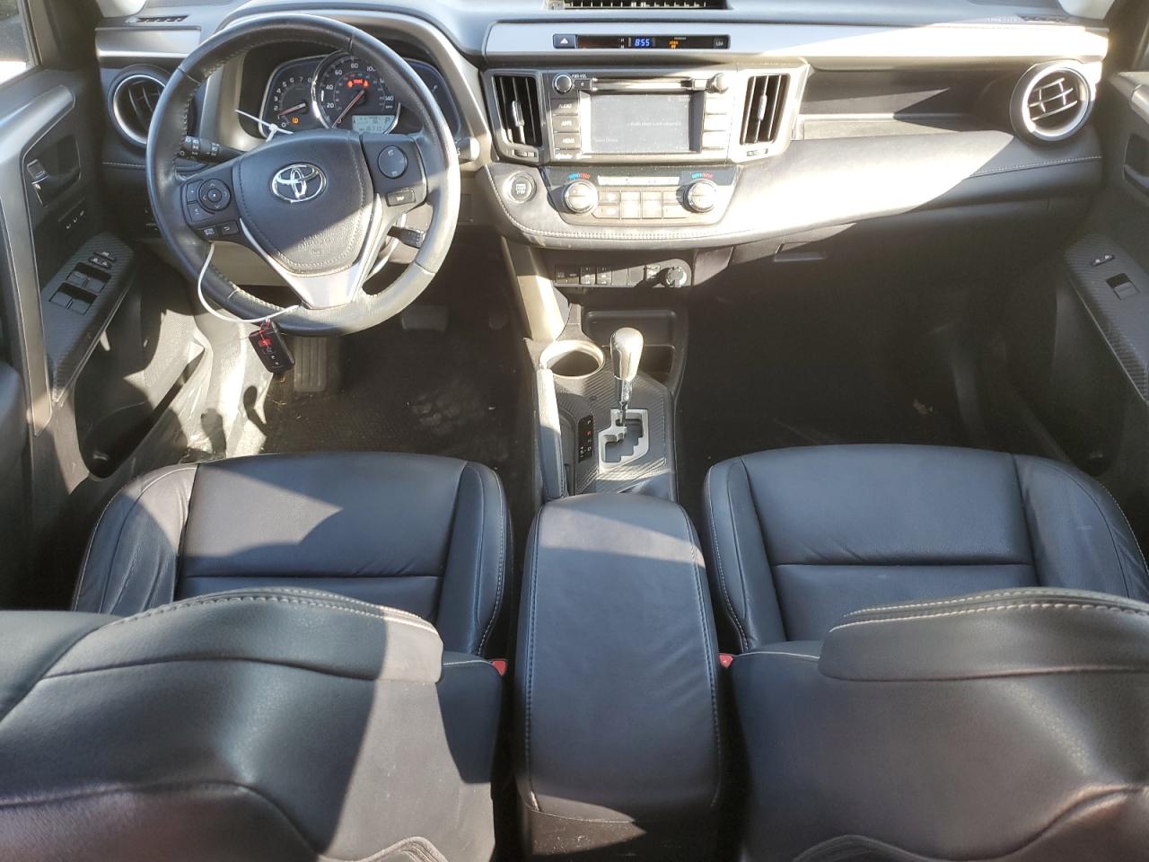 2014 Toyota RAV 4 - Image 8