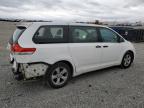 2013 Toyota Sienna  იყიდება Earlington-ში, KY - Rear End