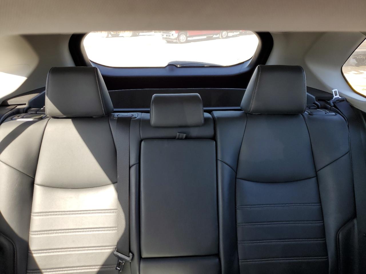 2019 Toyota RAV 4 - Image 10