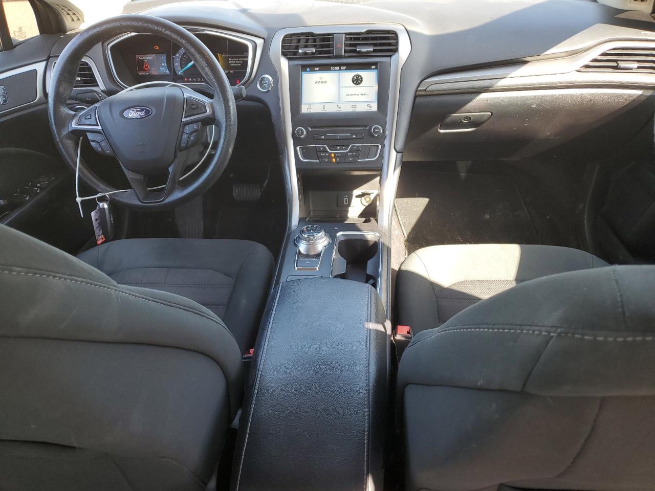 2017 Ford Fusion - Image 8