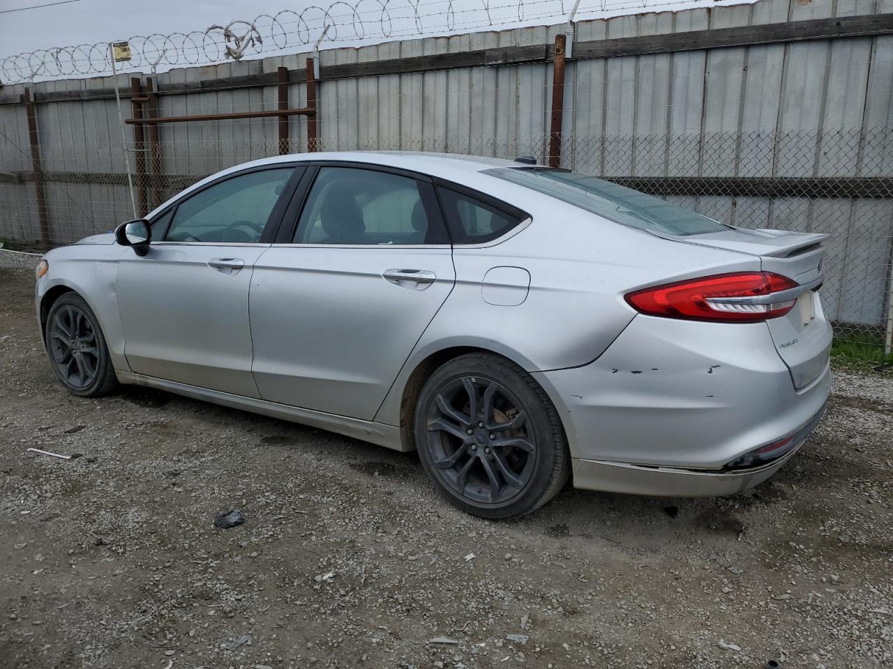 2018 Ford Fusion - Image 2
