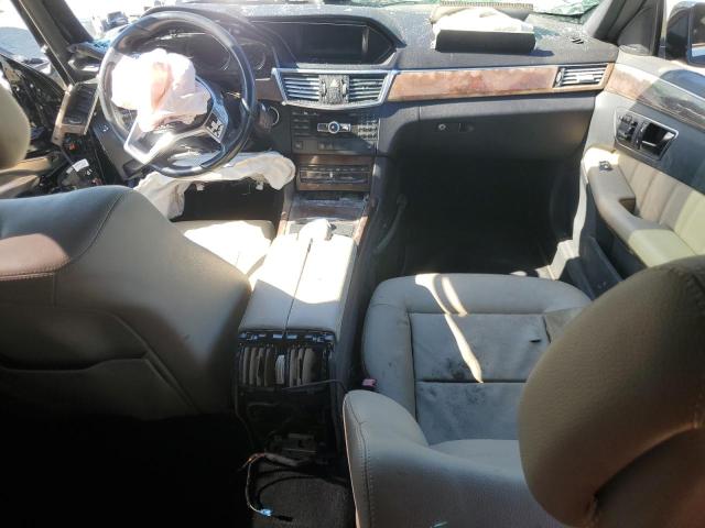 Седани MERCEDES-BENZ E-CLASS 2012 Чорний