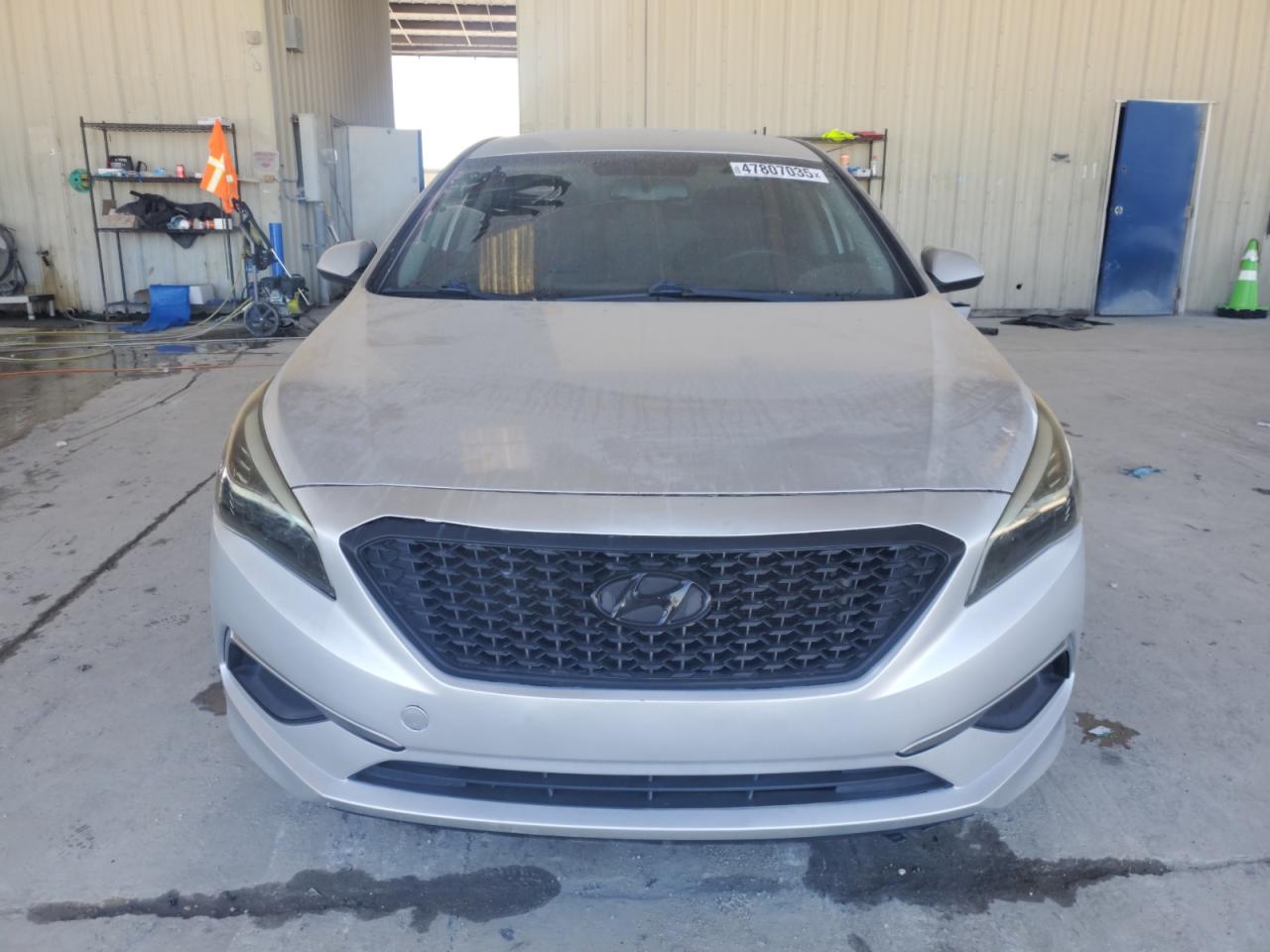 2016 Hyundai Sonata - Image 5