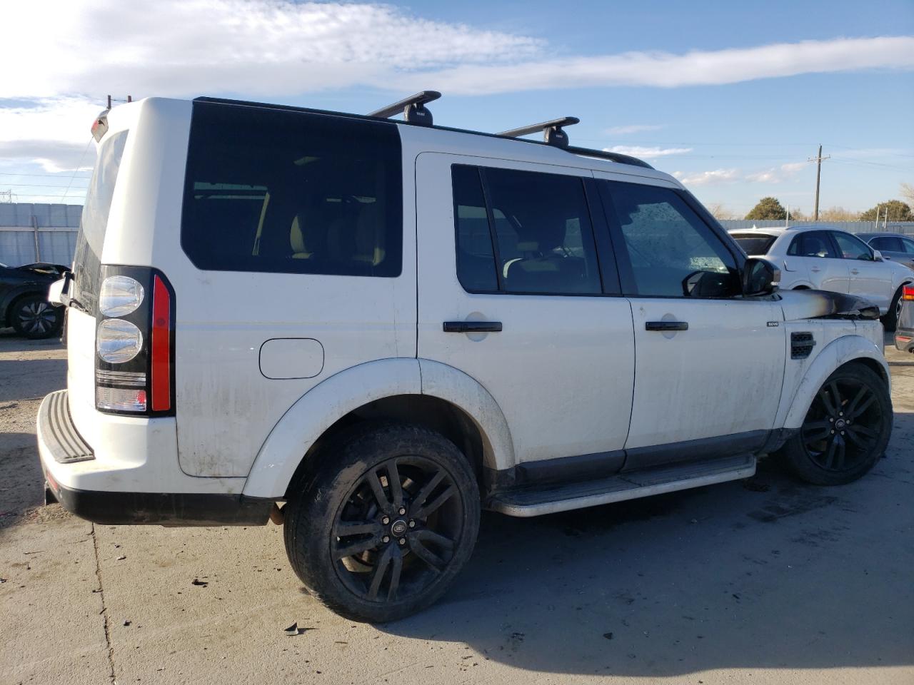 2014 Land Rover LR4 - Image 3