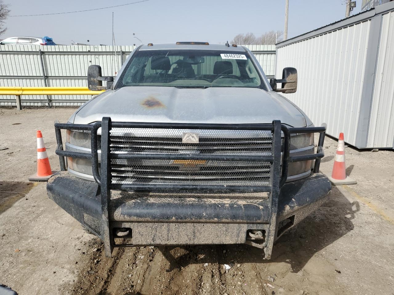 2015 Chevrolet Silverado - Image 5