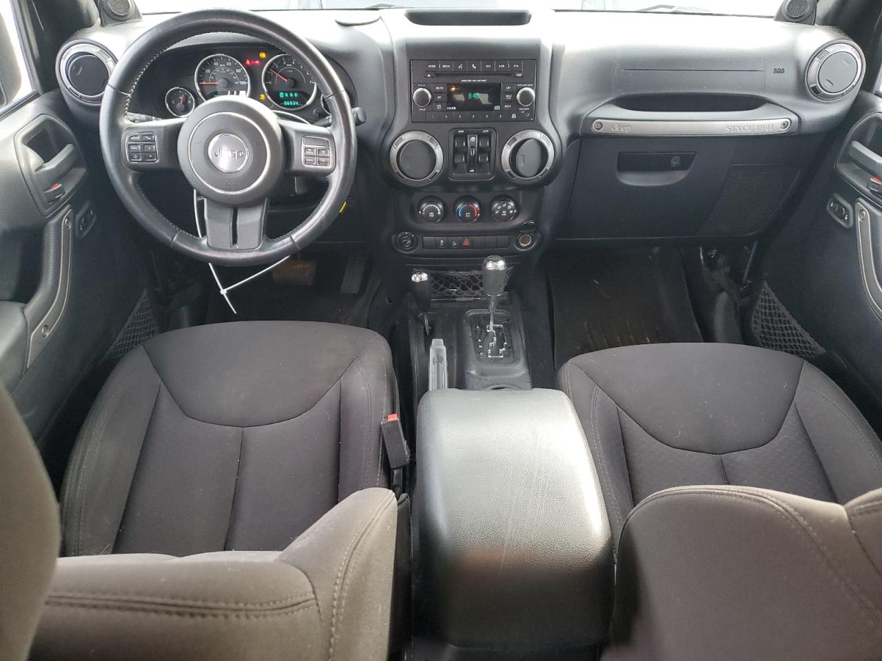 2014 Jeep Wrangler - Image 8