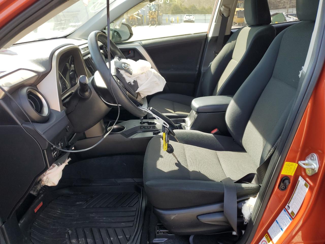 2015 Toyota RAV 4 - Image 7