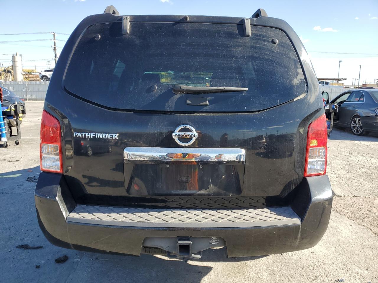 2011 Nissan Pathfinder - Image 6