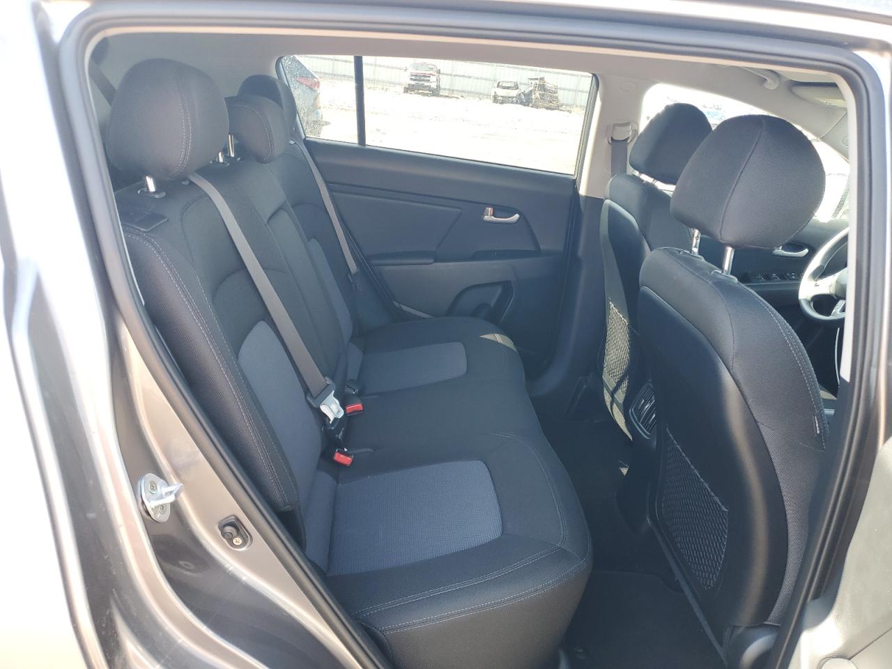 2015 Kia Sportage - Image 11