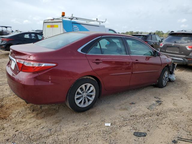  TOYOTA CAMRY 2015 Czerwony