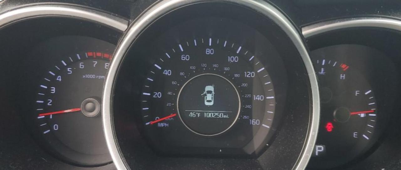 2015 Kia Optima - Image 9