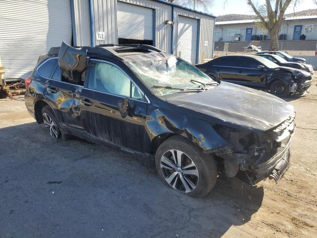  SUBARU OUTBACK 2018 Черный