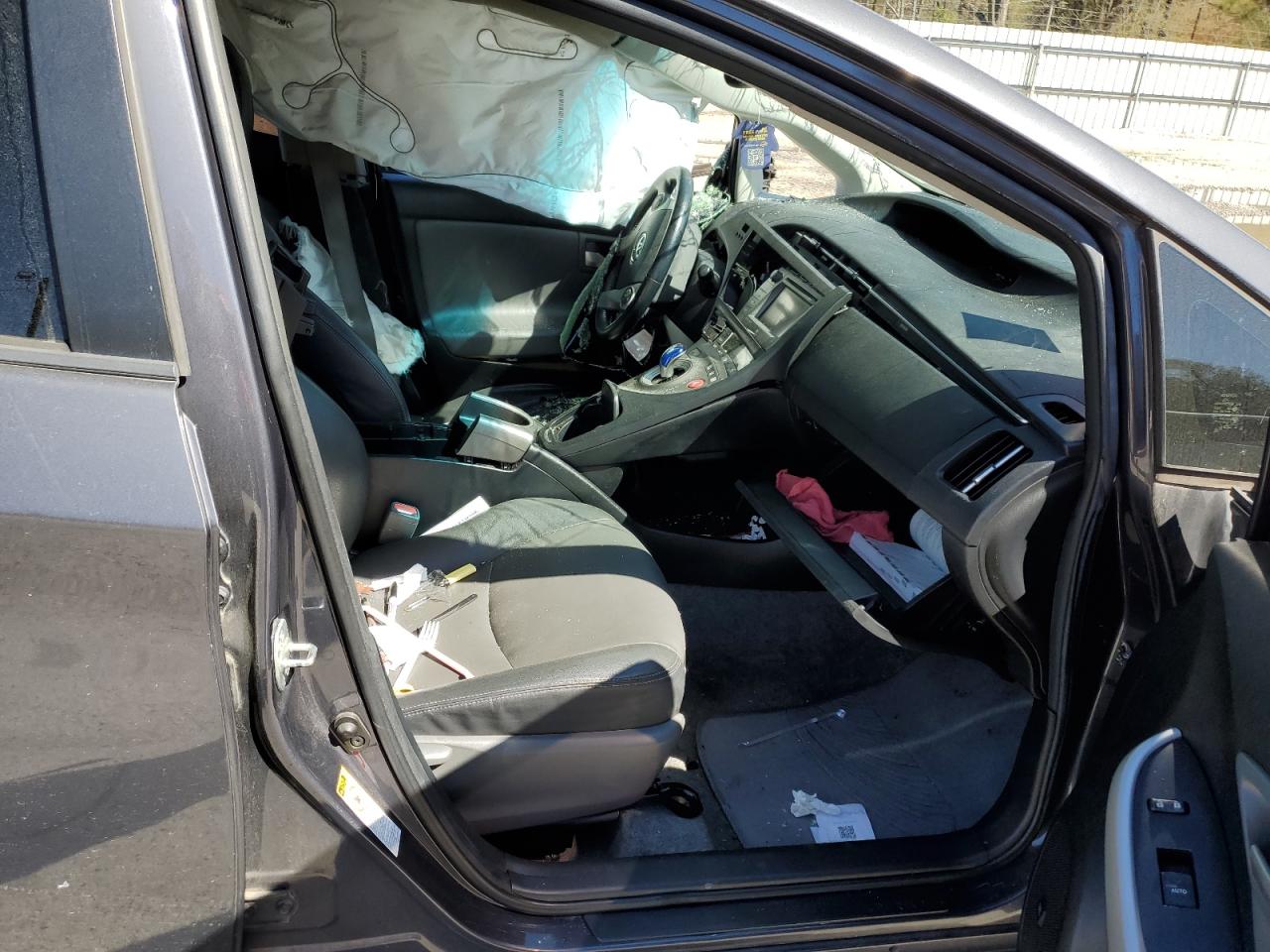 2014 Toyota Prius - Image 7
