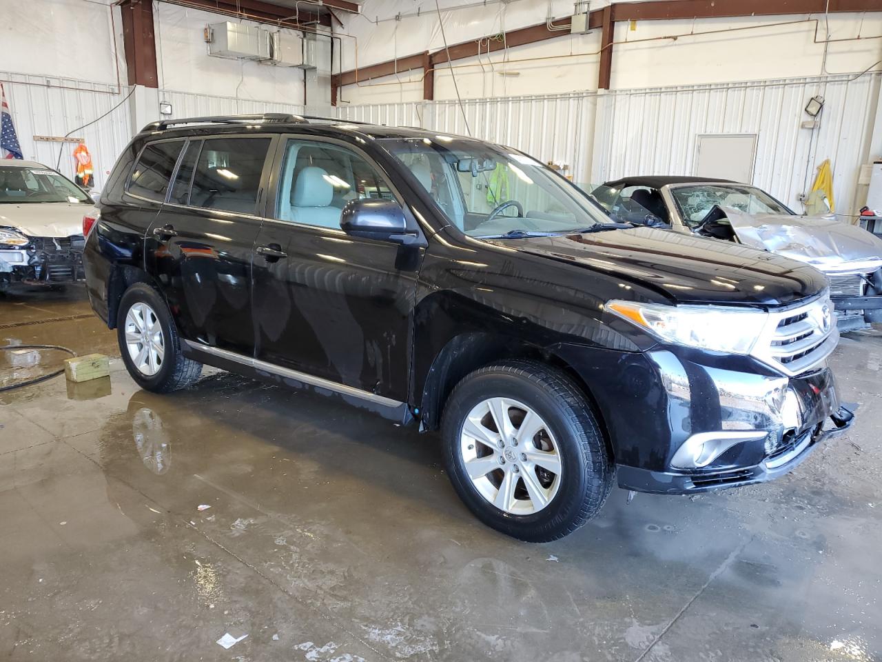 2013 Toyota Highlander - Image 4