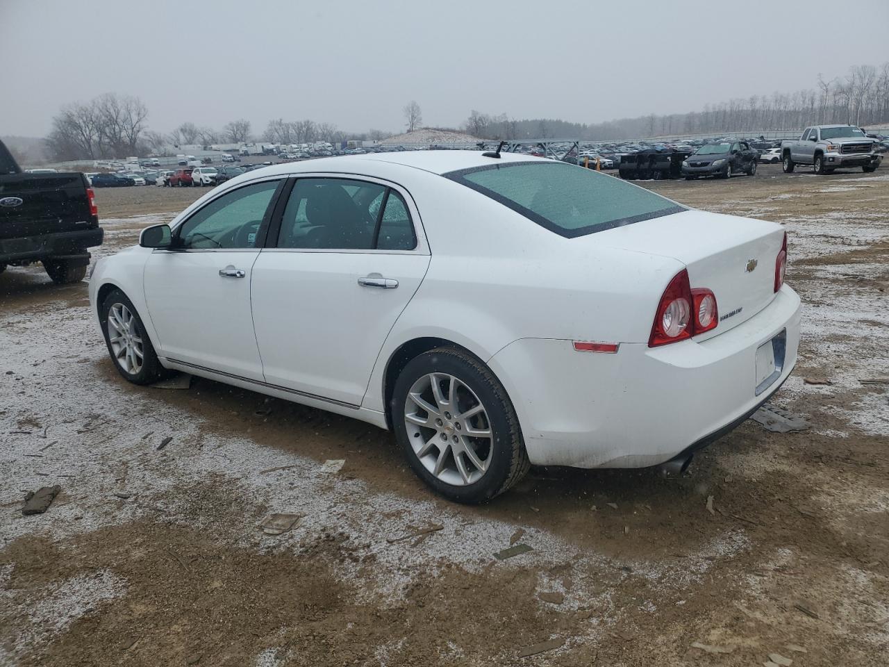 2011 Chevrolet Malibu - Image 2