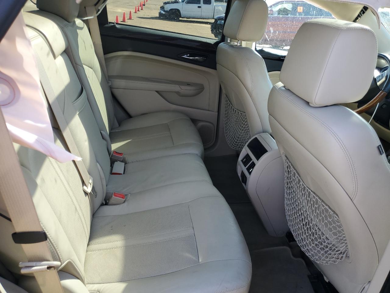 2011 Cadillac SRX - Image 12