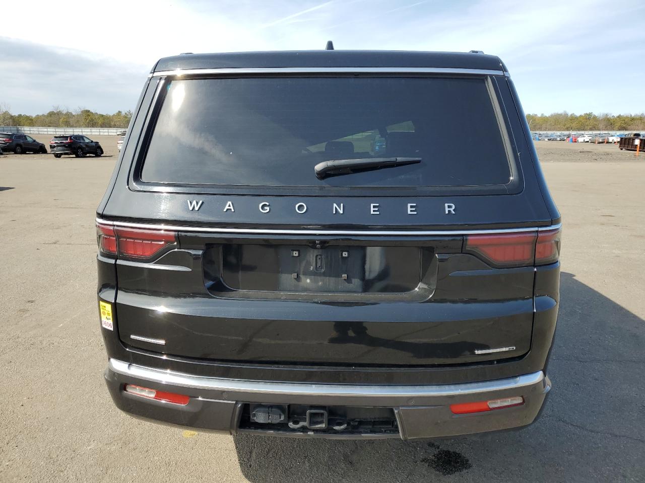 2022 Jeep Grand Wagoneer - Image 6