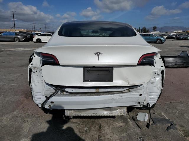  TESLA MODEL 3 2023 Biały
