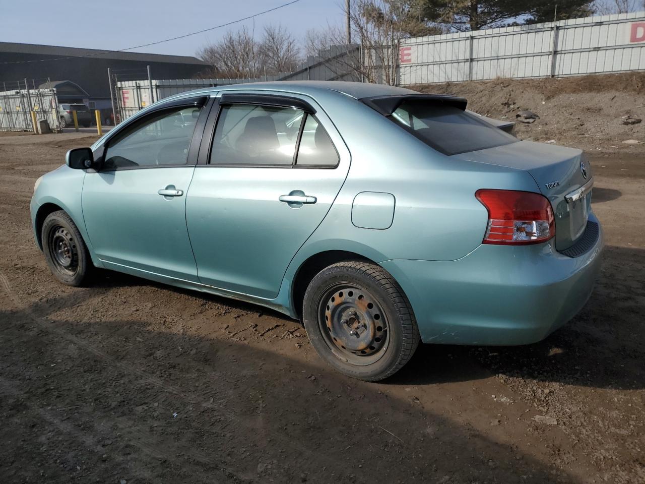 2007 Toyota Yaris - Image 2