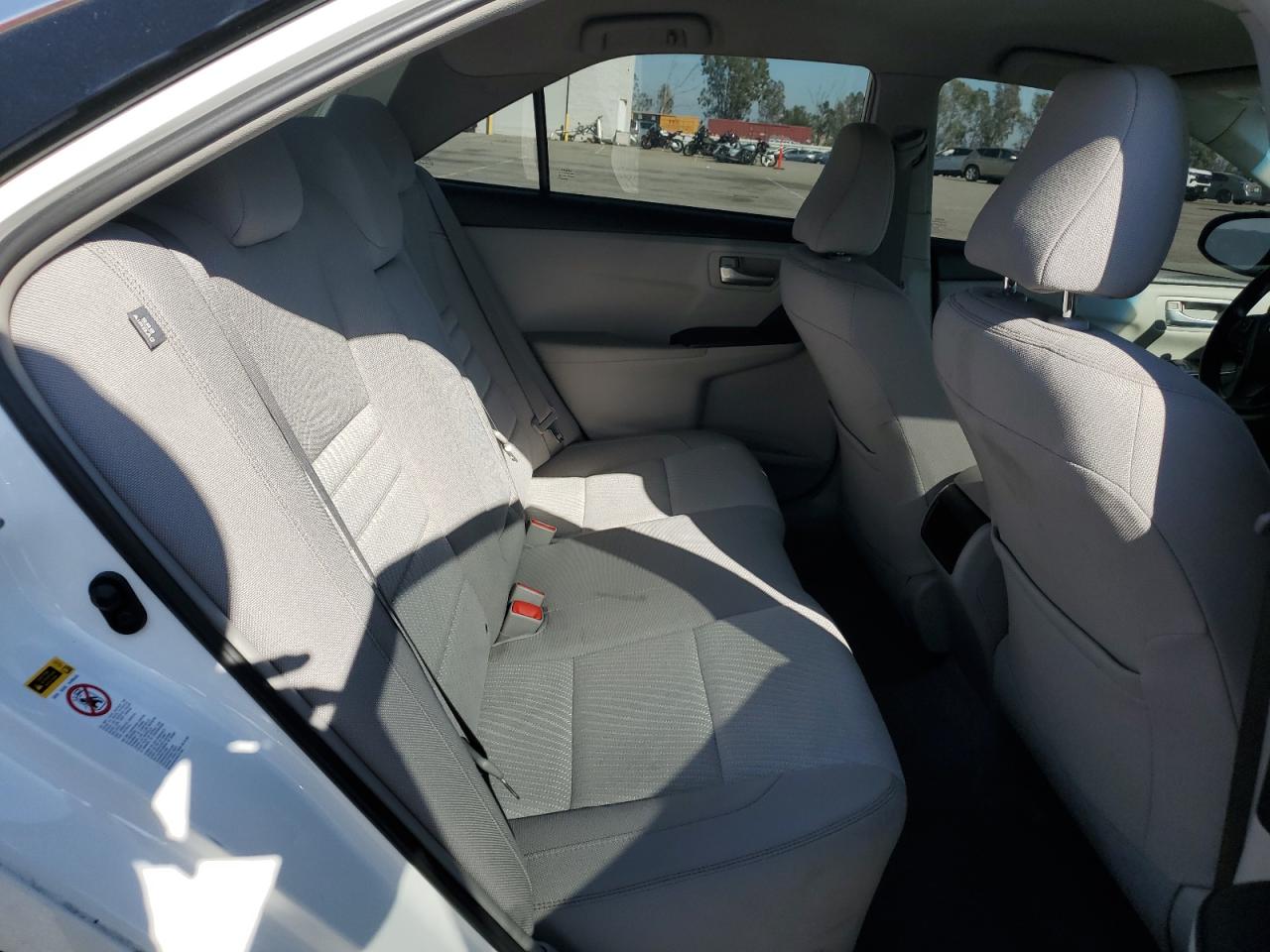 2017 Toyota Camry Le VIN: 4T1BF1FK0HU812307 Lot: 50696025