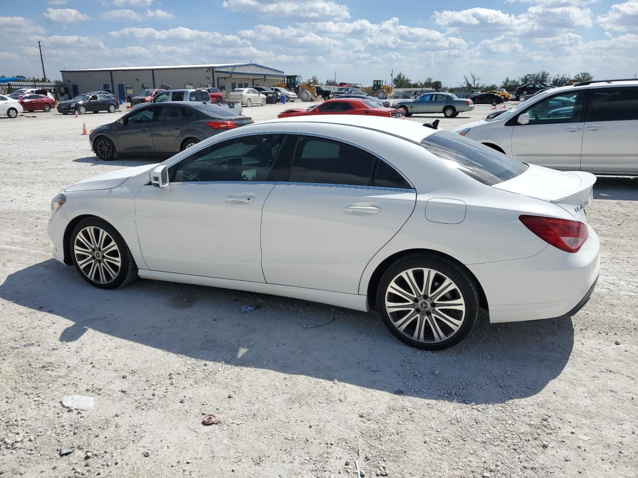 2018 Mercedes-Benz CLA-klasse - Image 2