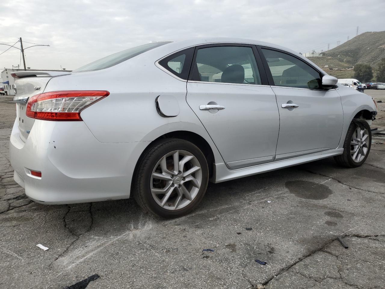 2014 Nissan Sentra - Image 3