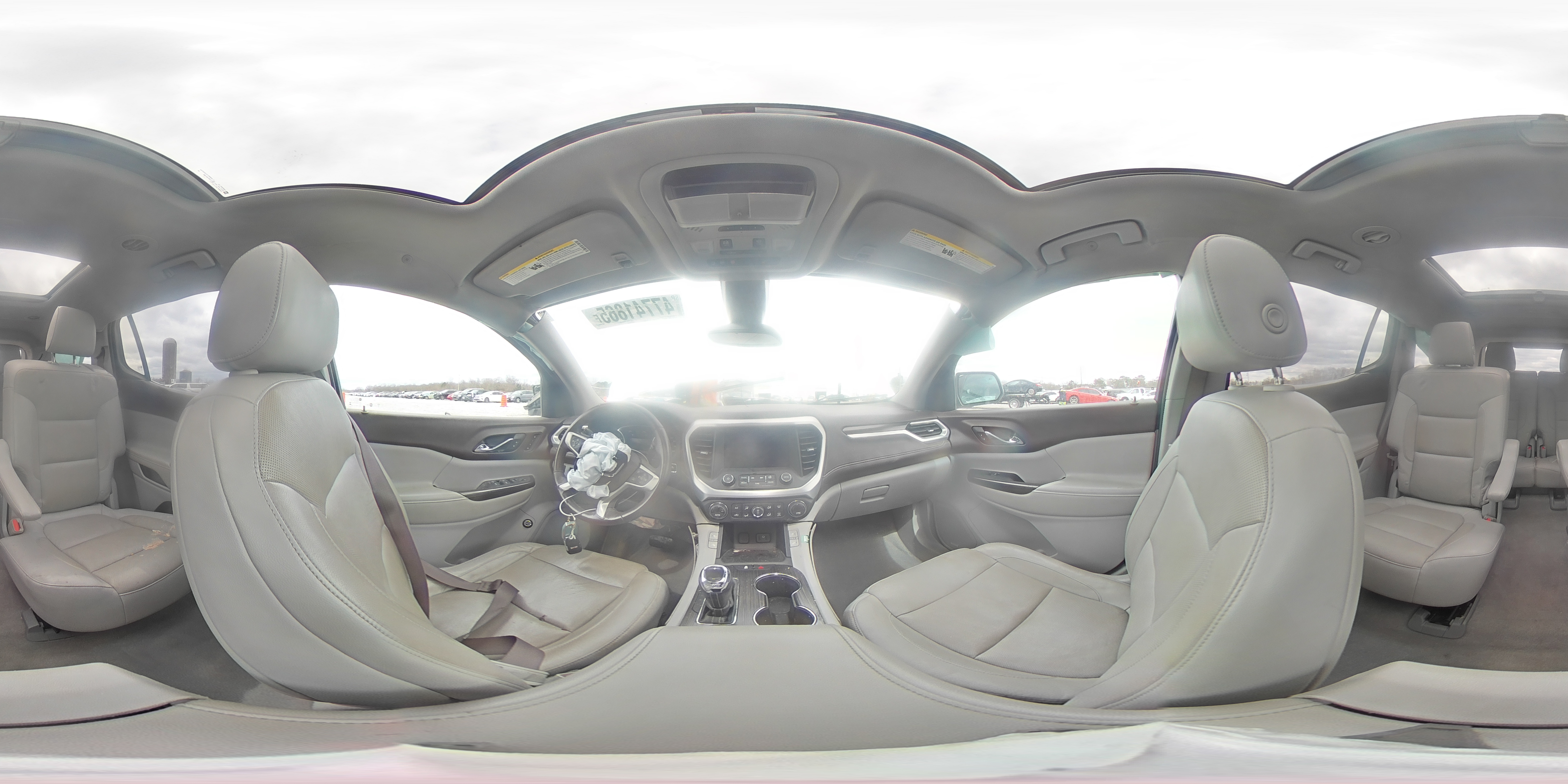 2018 GMC Acadia - Image 14