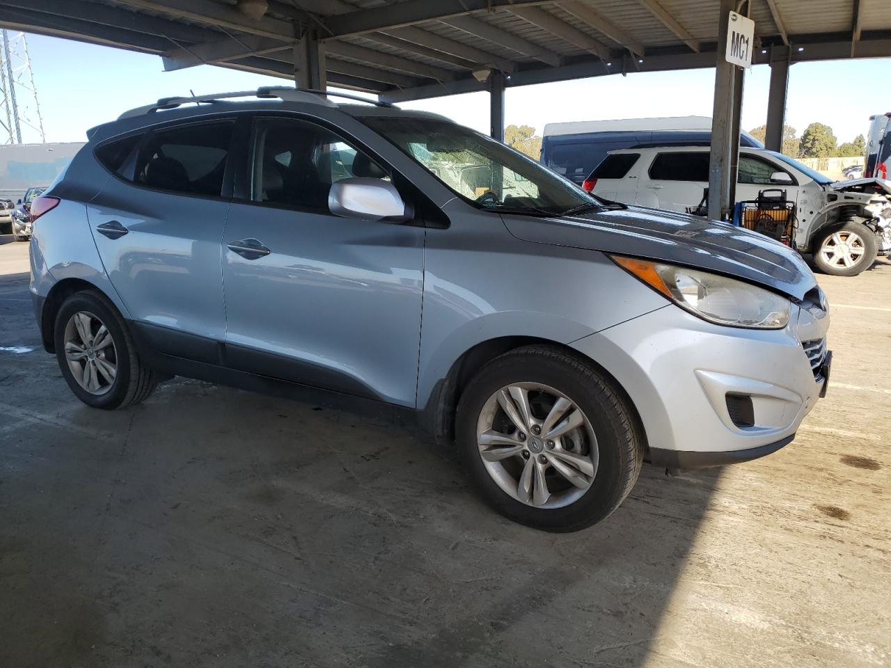 2011 Hyundai Tucson - Image 4