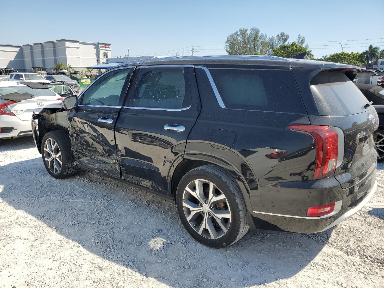 2021 Hyundai Palisade - Image 2