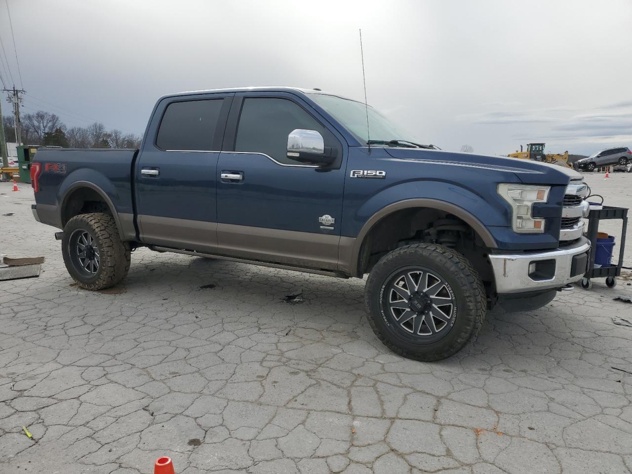 2015 Ford F-150 - Image 4