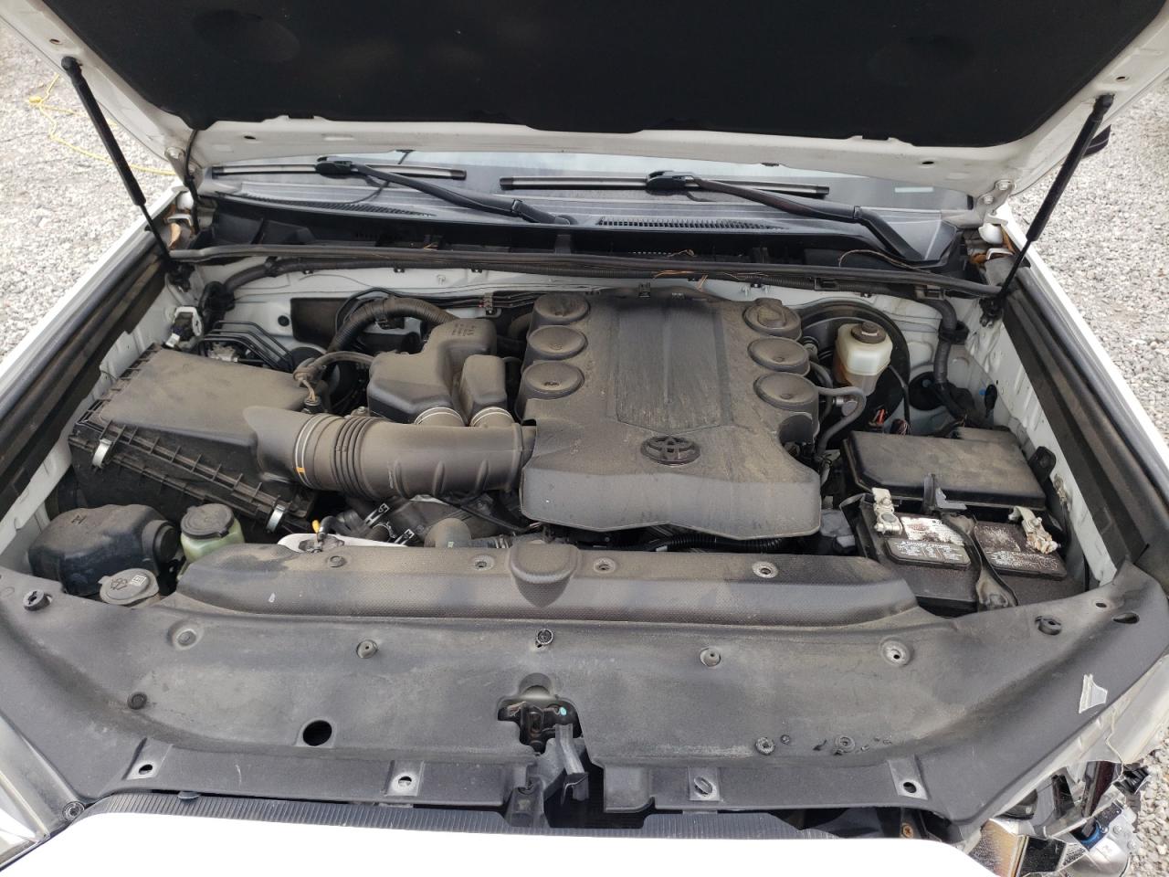 2018 Toyota 4Runner - Image 14