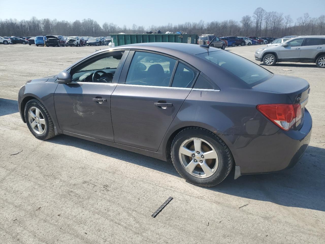 2011 Chevrolet Cruze - Image 2