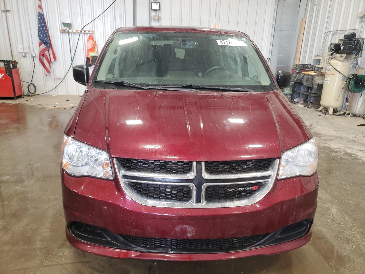 2017 Dodge Caravan - Image 5