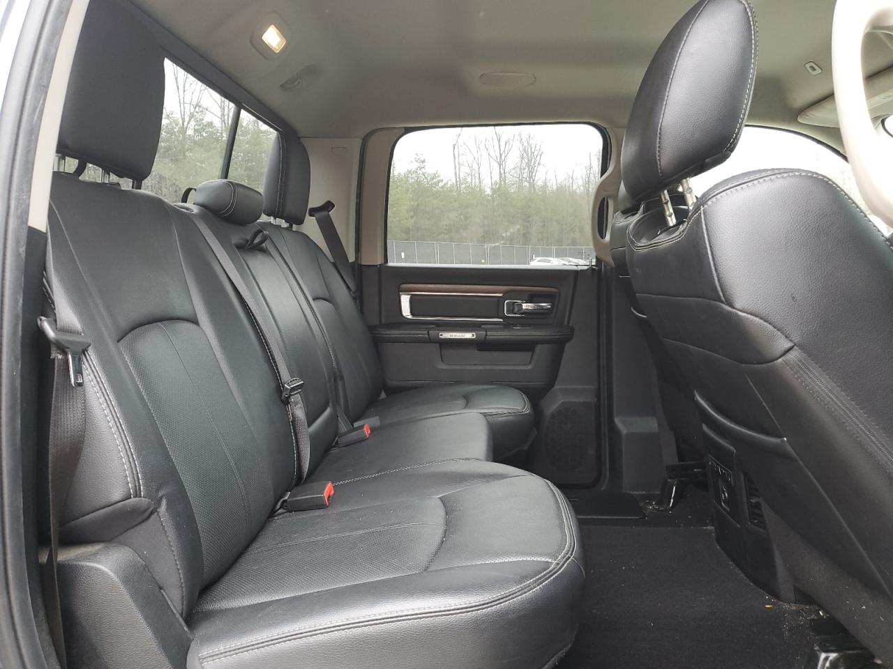 2017 RAM 1500 - Image 10