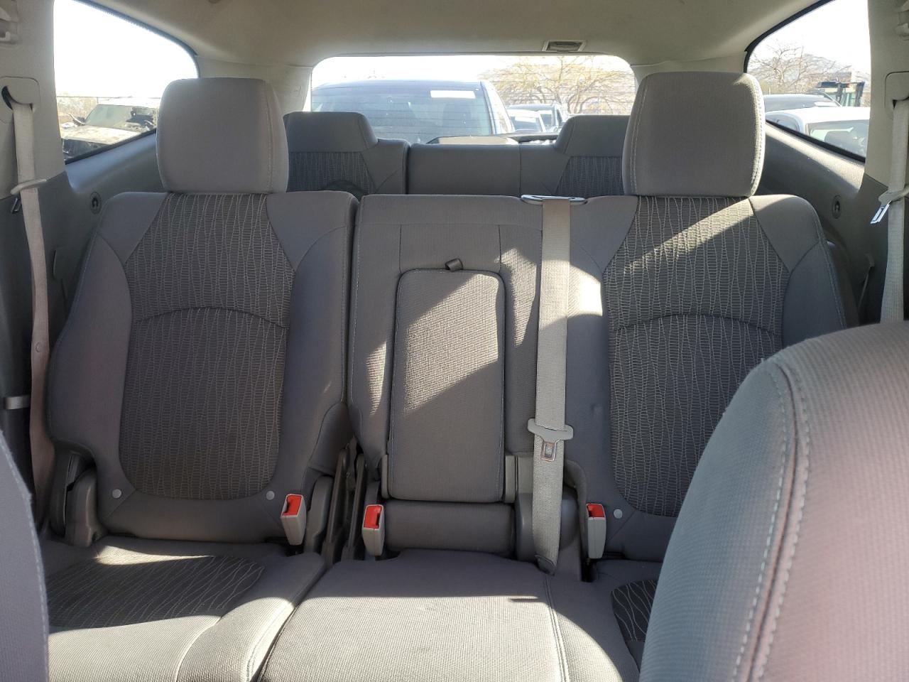 2015 Chevrolet Traverse - Image 10