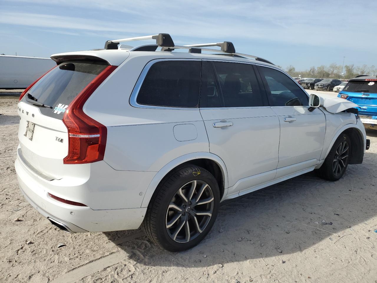 2017 Volvo XC90 - Image 3