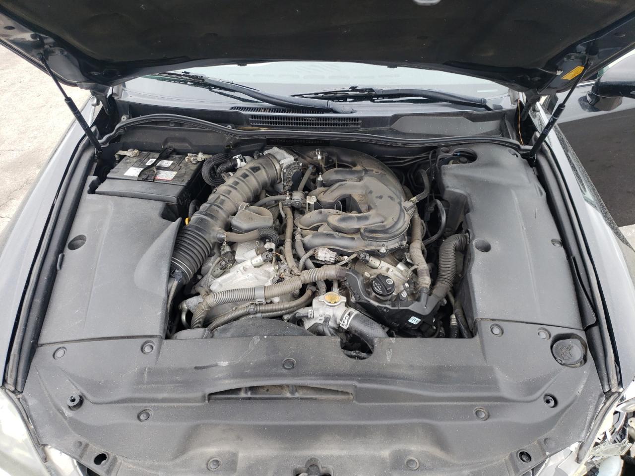 2011 Lexus IS - Image 13