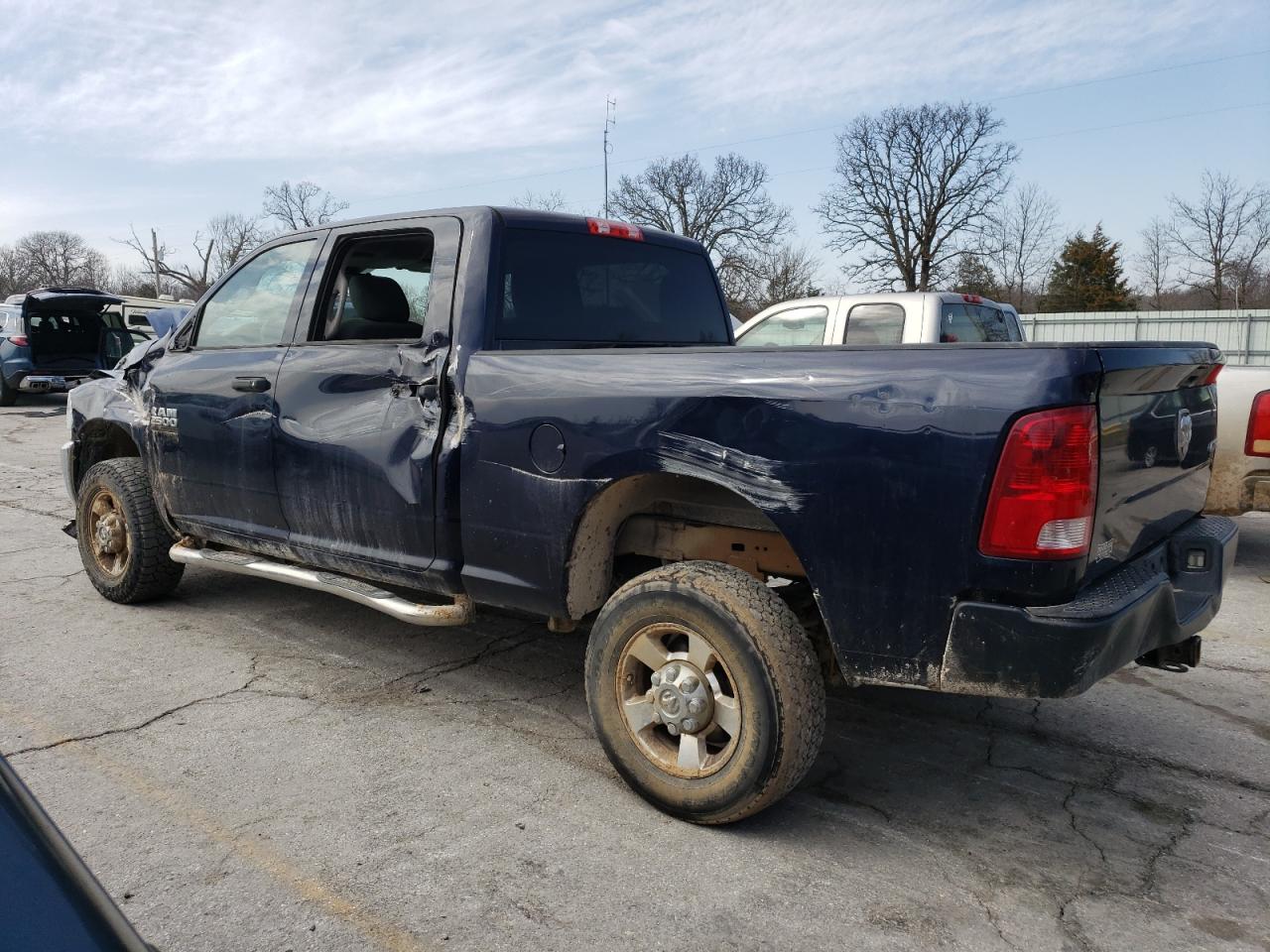 2016 RAM 2500 - Image 2
