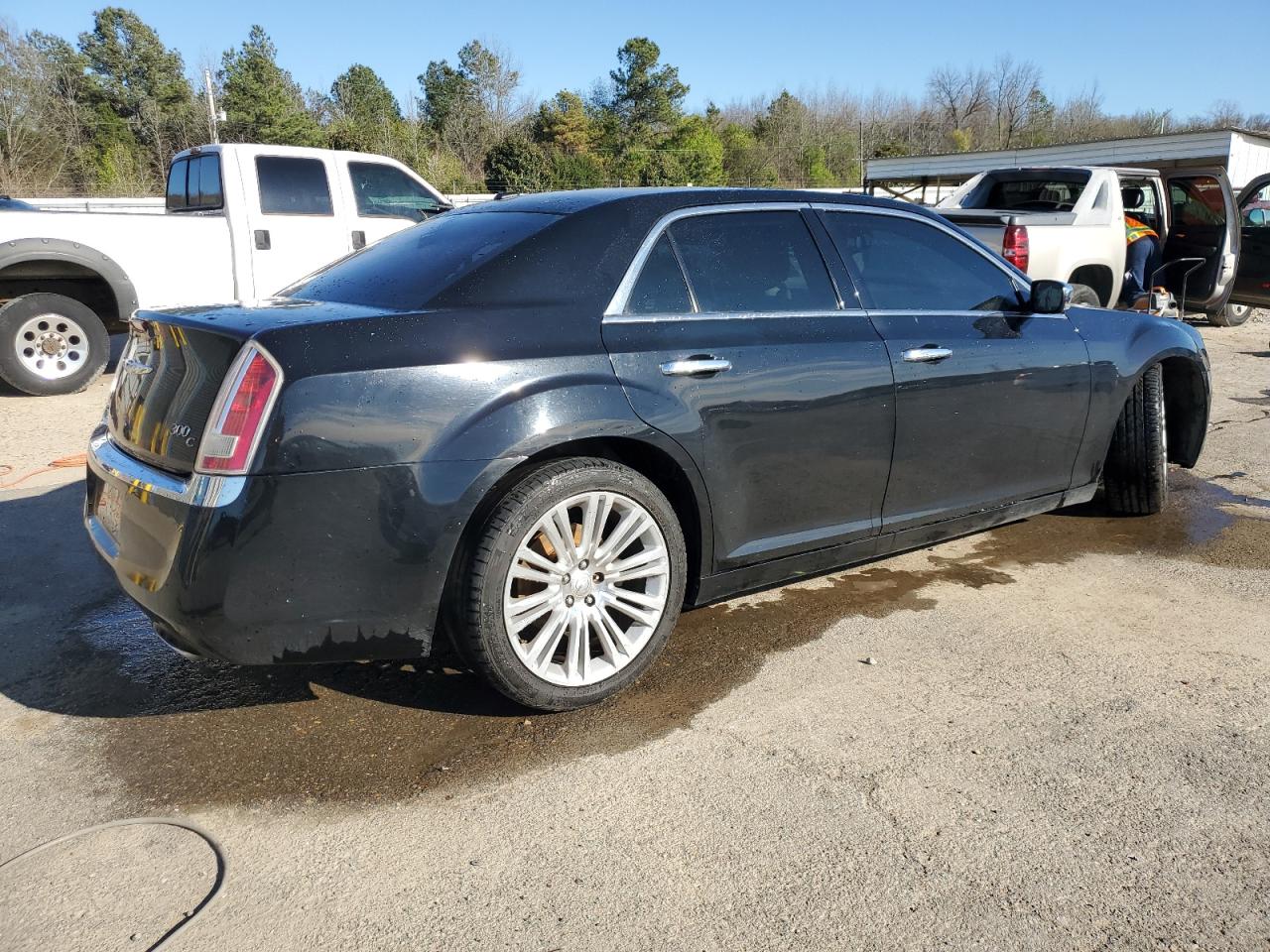 2012 Chrysler 300 - Image 3