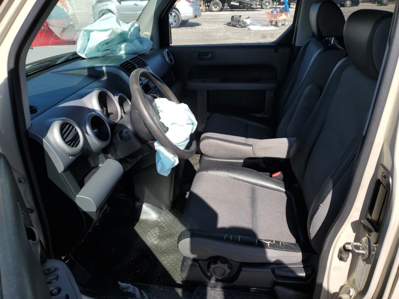 2005 Honda Element - Image 7