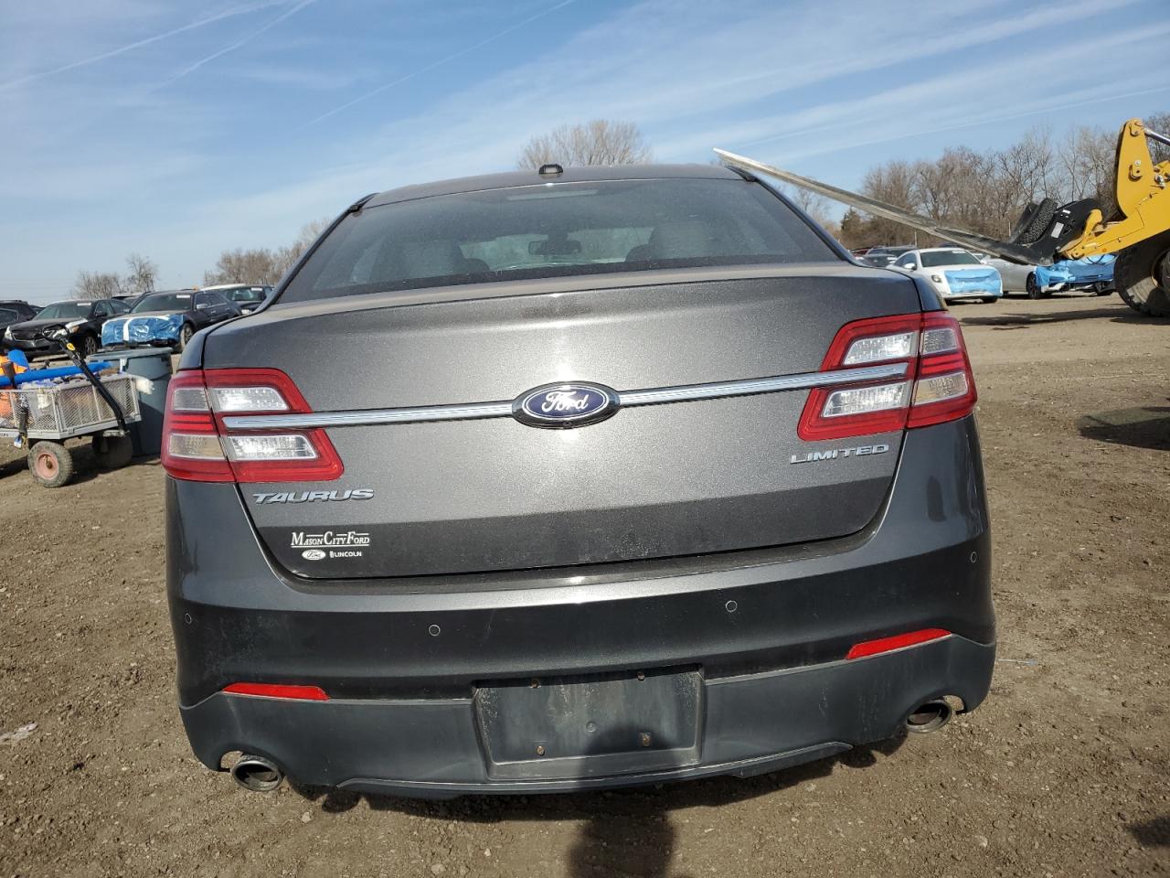 2015 Ford Taurus - Image 6