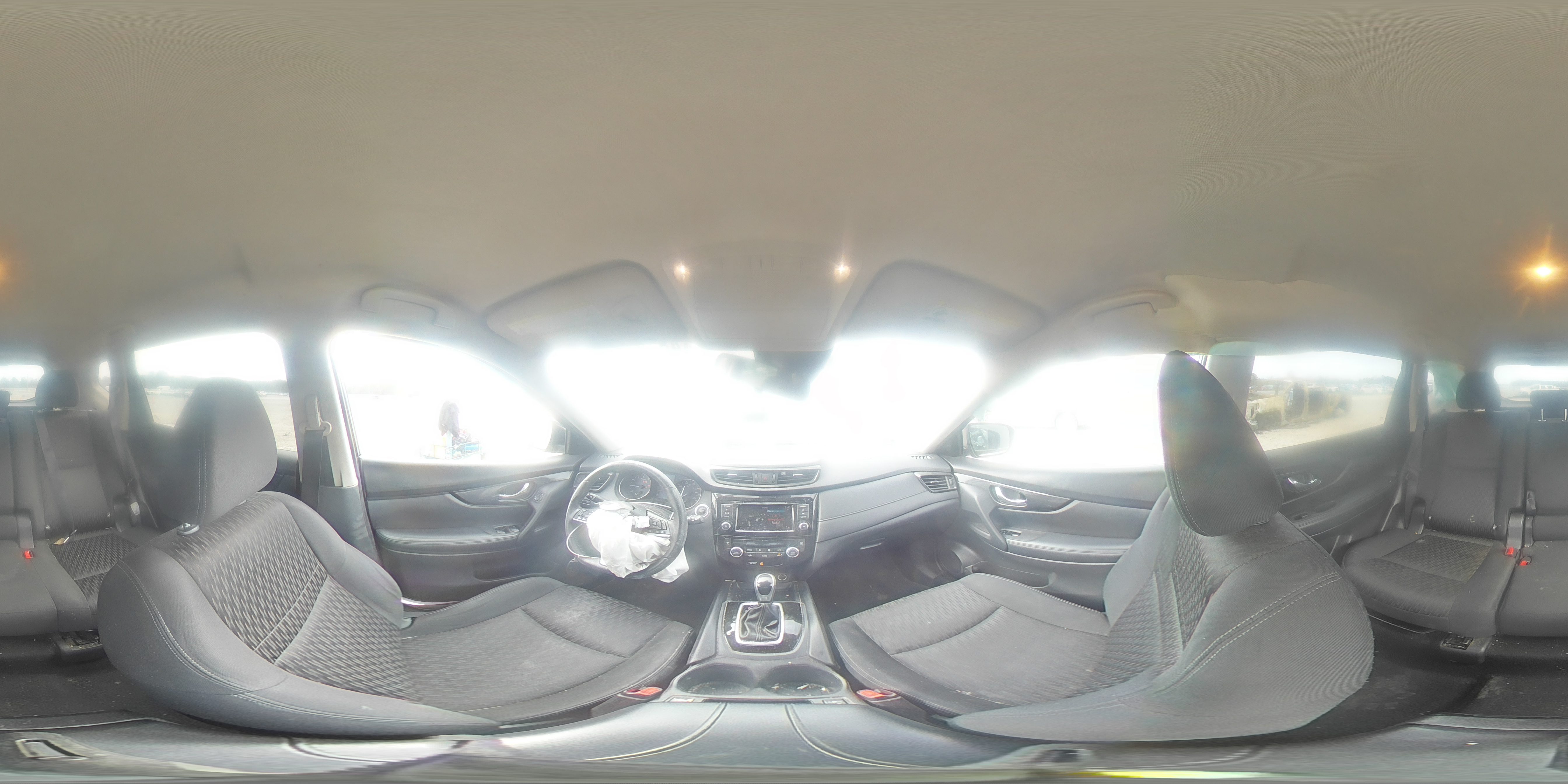 2019 Nissan Rogue - Image 13