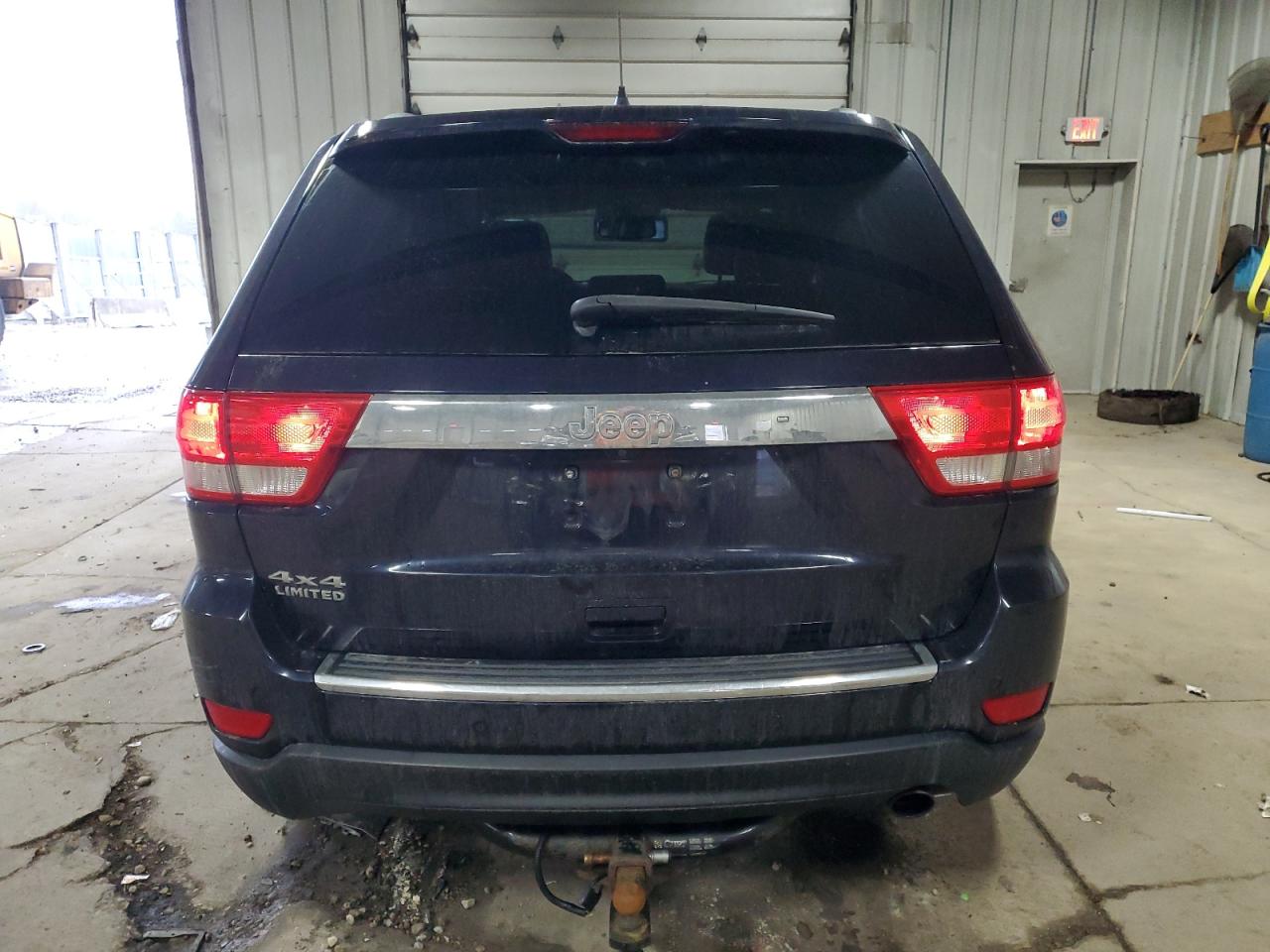 2011 Jeep Grand Cherokee - Image 6